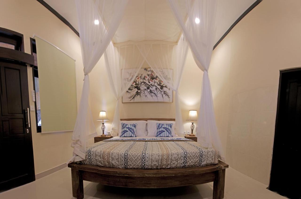 Sari House Ubud - Balinese Style Homestay Exterior photo
