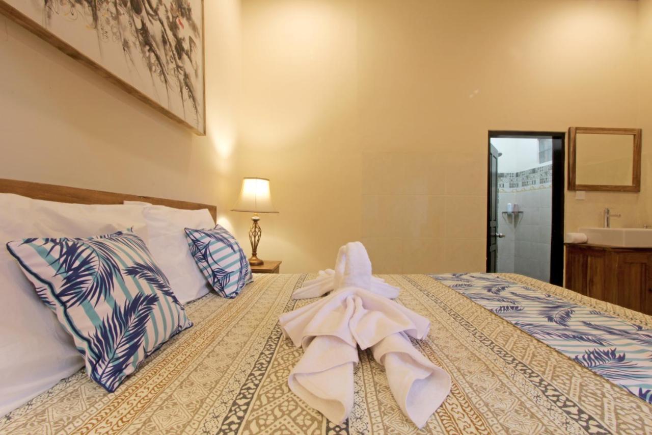 Sari House Ubud - Balinese Style Homestay Exterior photo